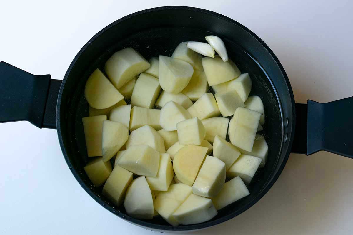 Process shot: Boiling the potatoes.