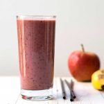 Vegan mixed berry smoothie without yogurt - featured image.