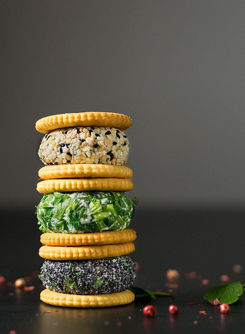 Mini feta cheese balls with herbs