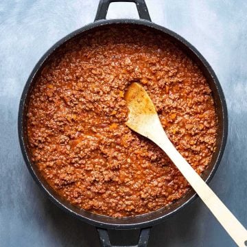 Featured image for spaghetti sauce with ground beef.