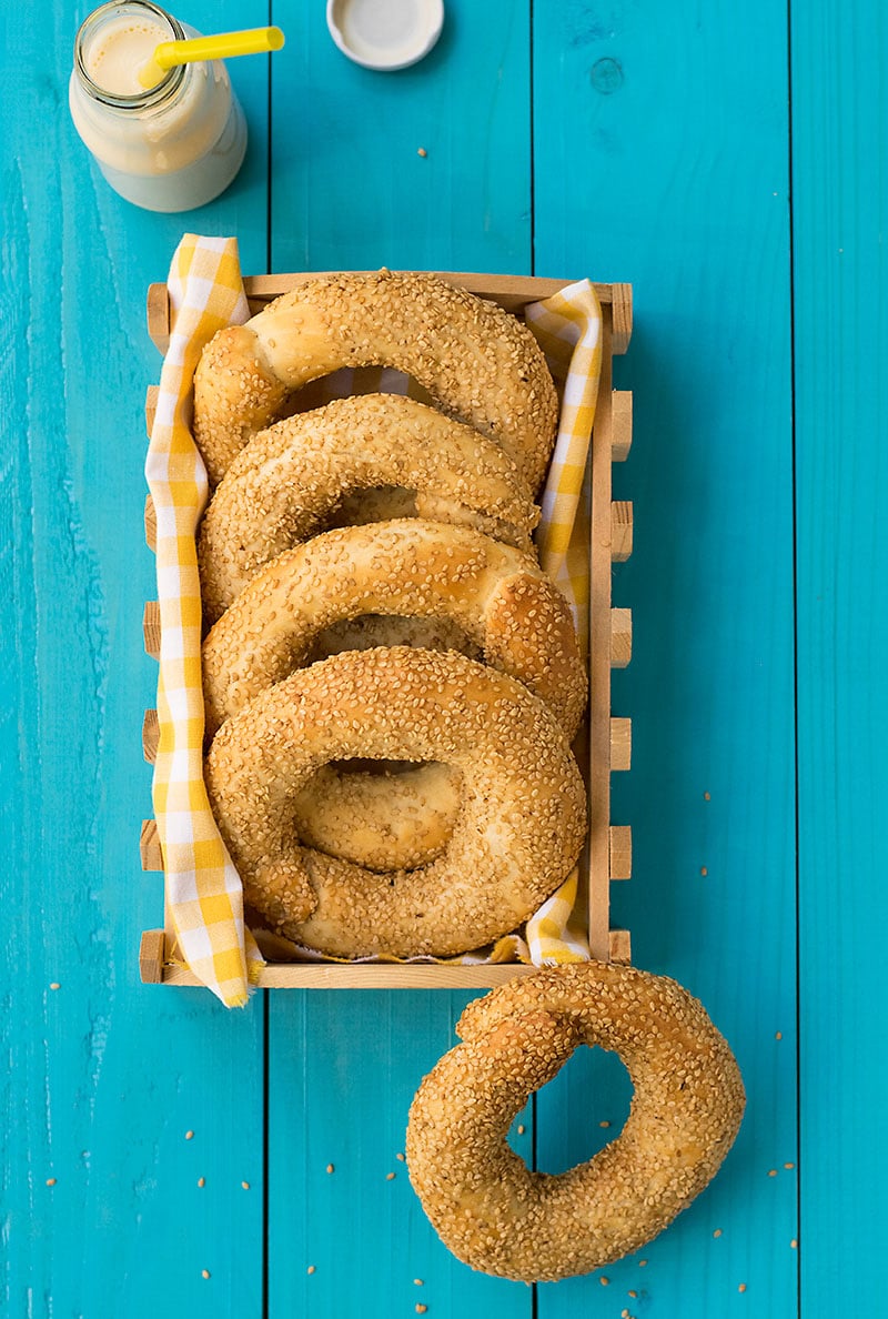 Greek sesame bagels (koulouri) 2