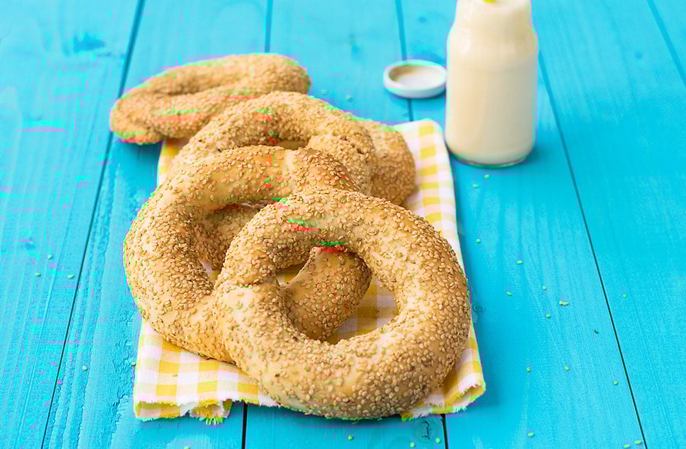 Greek sesame bagels (koulouri) 5