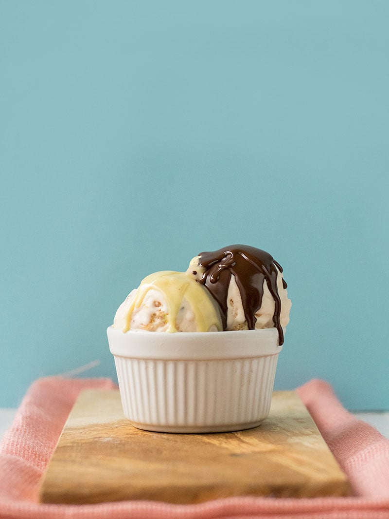 Dark & white chocolate olive oil magic shell 3