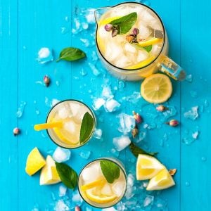 Rosebud syrup lemonade f
