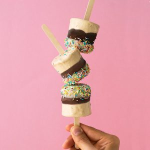 Peanut butter & white chocolate fudge popsicles