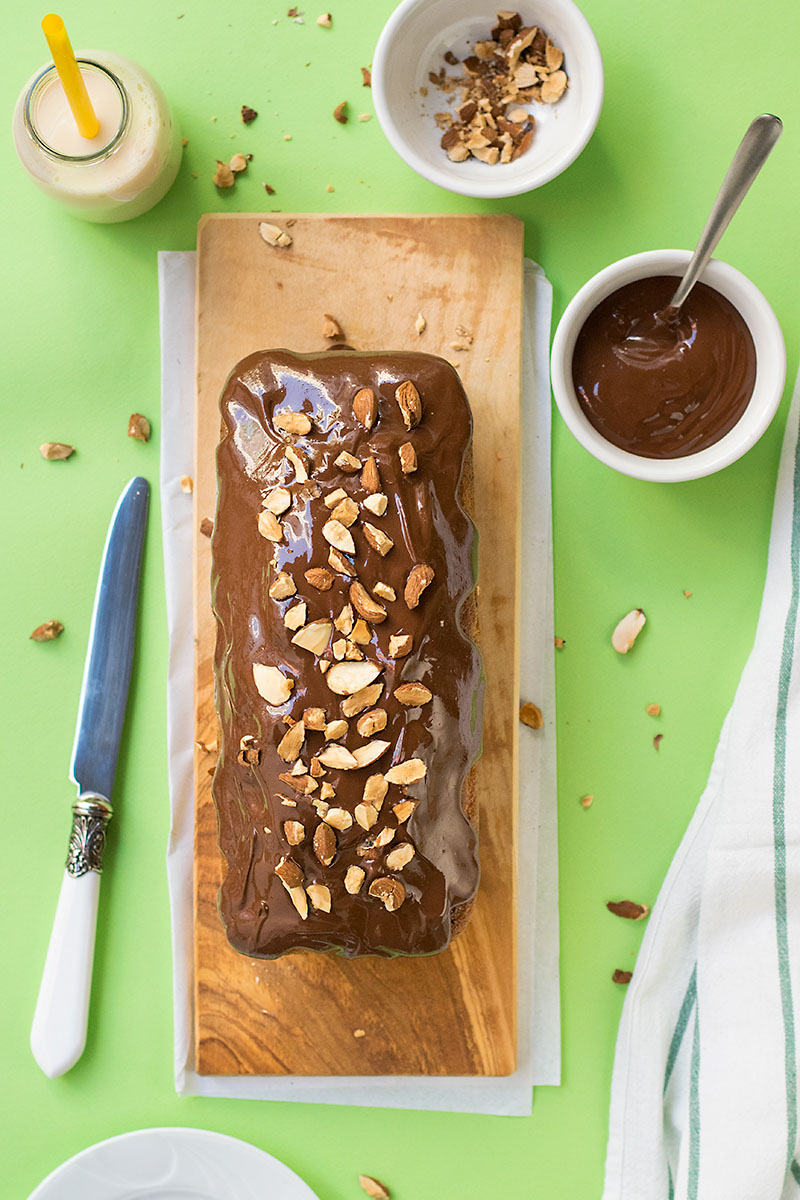 Olive oil & banana blender cake with tahini chocolate ganache 2