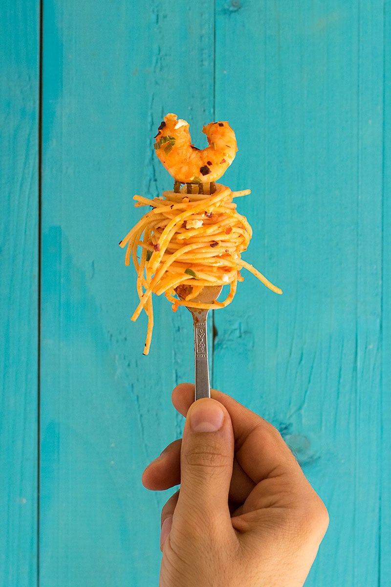 Roasted pepper and ouzo shrimp spaghetti 4