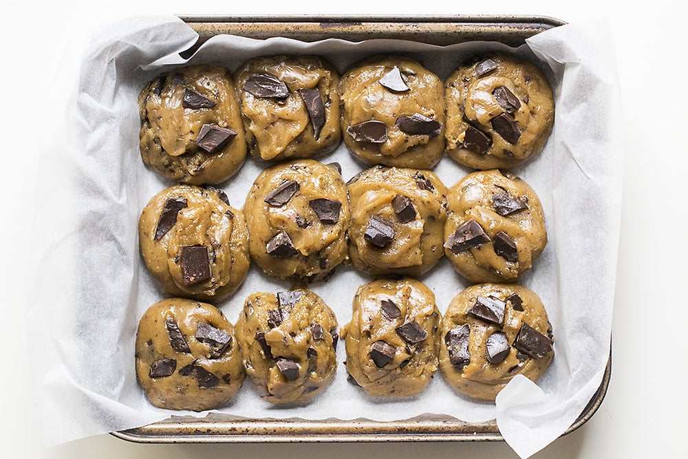 Big, soft & chewy tahini – olive oil chocolate chunk cookies 4