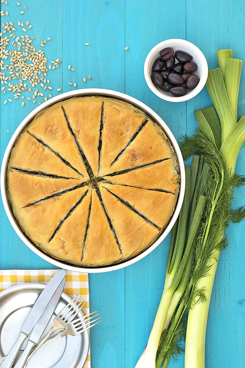 Mediterranean leek, fennel and barley pie (Vegan)