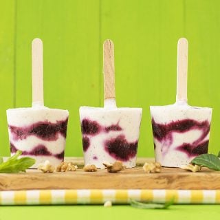 Minty Greek yogurt fruit popsicles featured