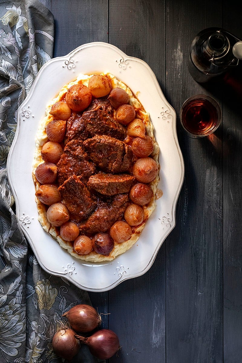 Greek beef stew with pearl onions (Stifado)