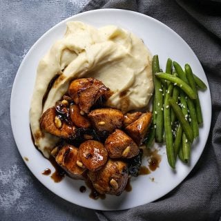 Healthy Honey-Balsamic skillet chicken with dried fruit