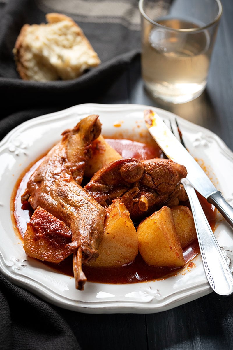 Greek rabbit stew recipe (in red wine sauce)