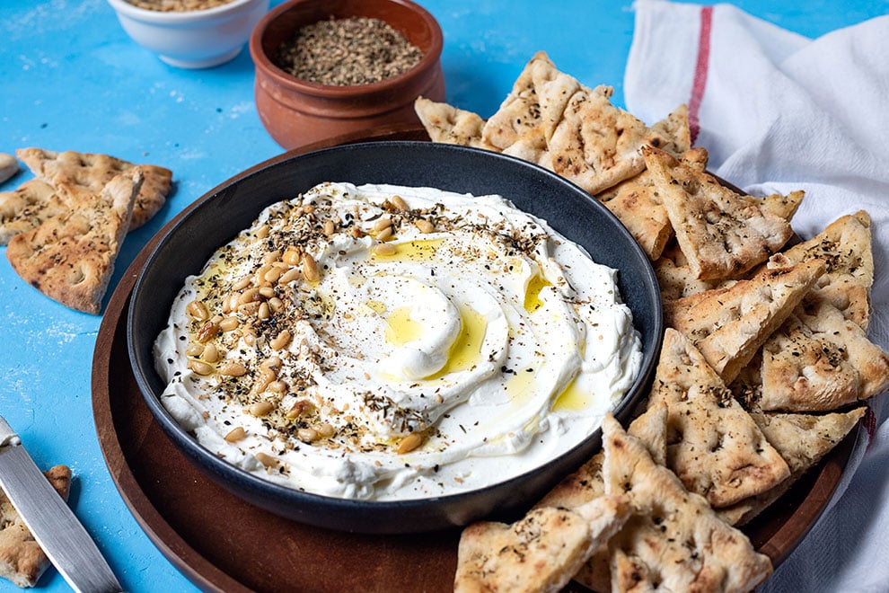 How to make labneh (Yogurt cheese) 3