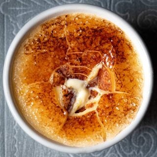 creme brulee close up