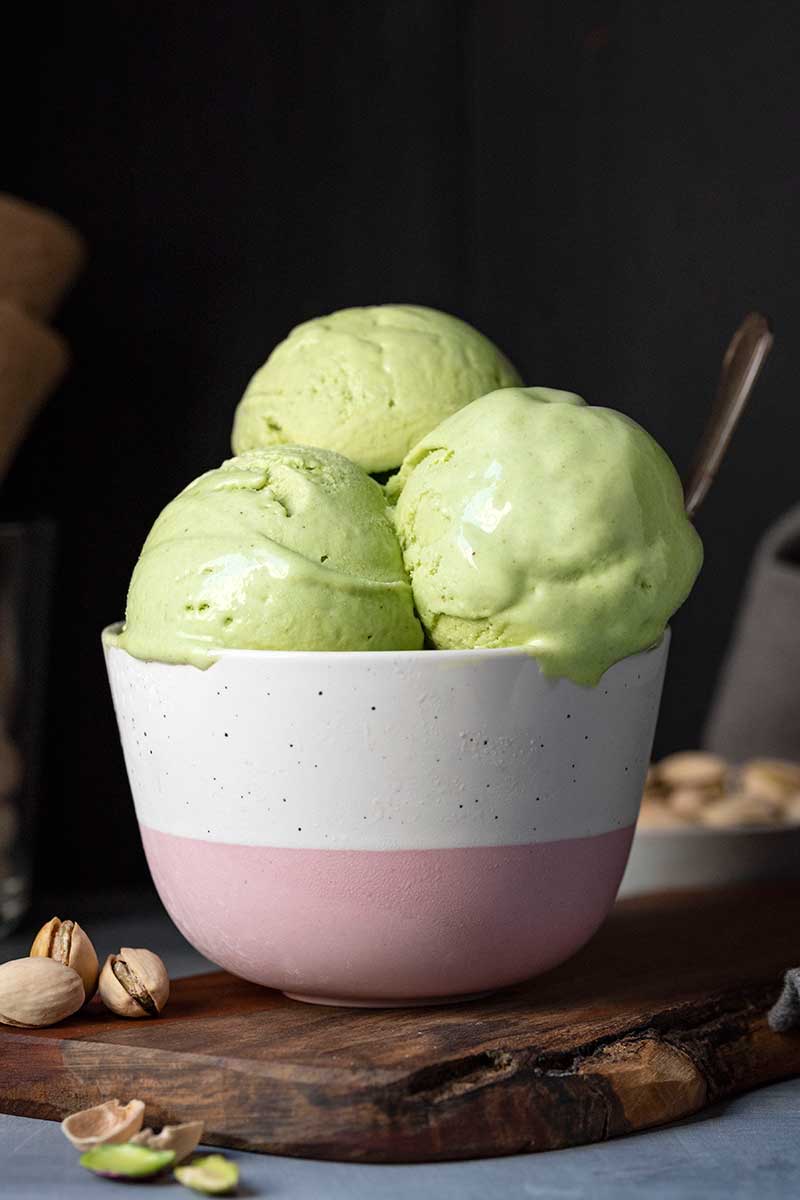 Real Pistachio ice cream (Best nochurn recipe!)