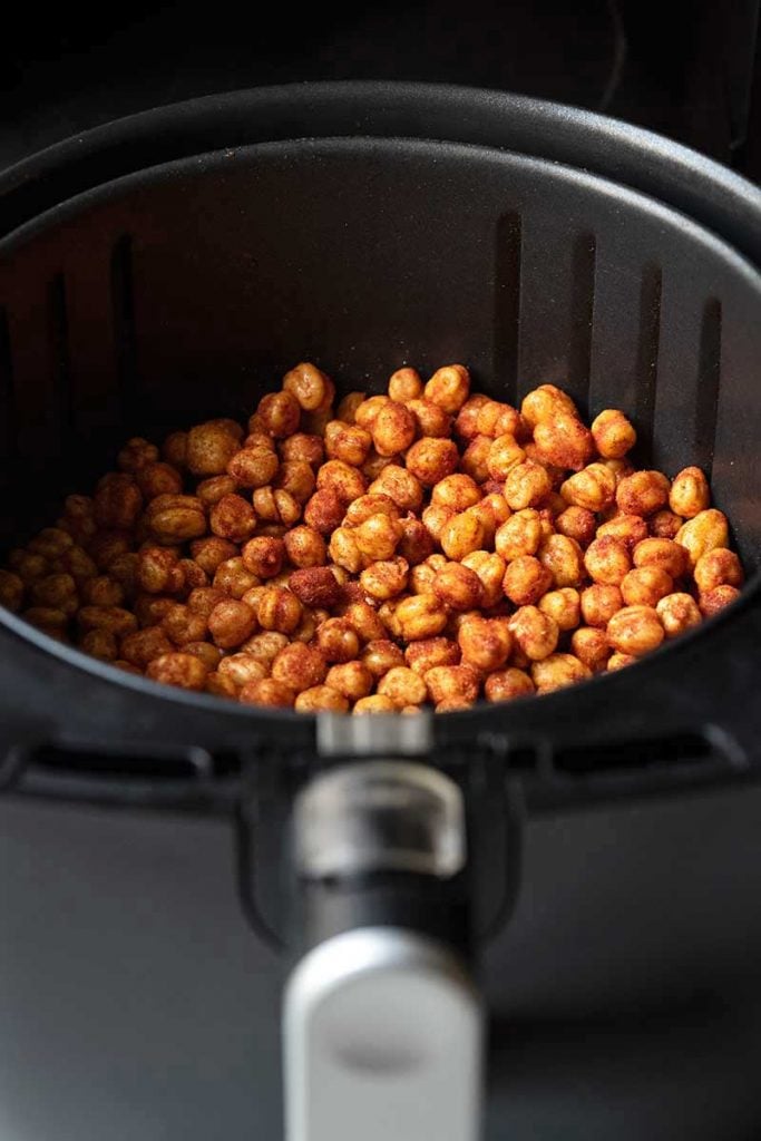Roasted chickpeas in the air fryer.