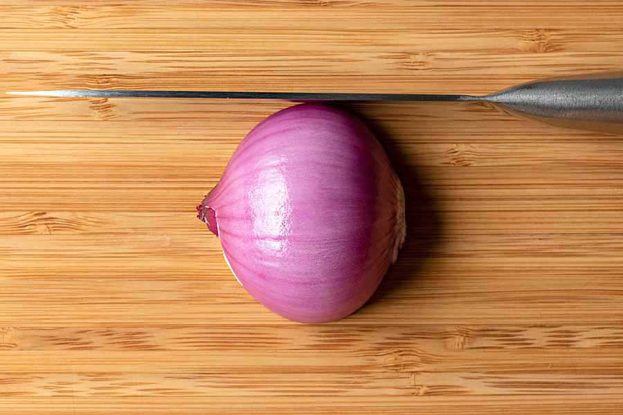 How to slice an onion.