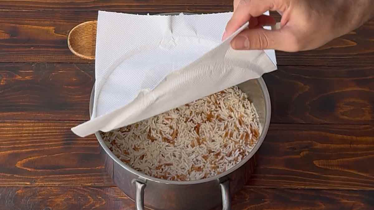 Orfa Rice Quick and Easy Orzo Rice (a.k.a. Turkish Rice Pilaf) - The Hungry Bites