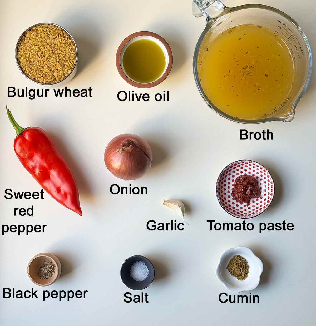 Bulgur pilaf ingredients.