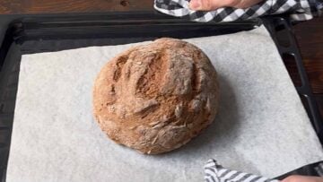 Baked bread on a baking dish.